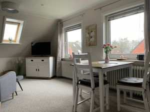 23121917-Ferienwohnung-3-Wyk auf Föhr-300x225-2