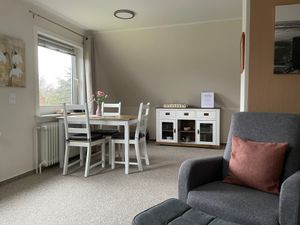 23121917-Ferienwohnung-3-Wyk auf Föhr-300x225-3