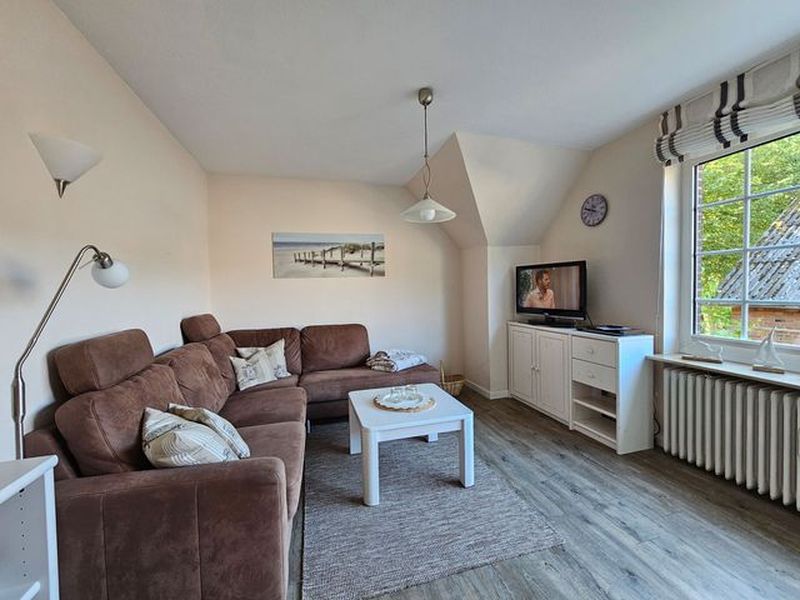 23922904-Ferienwohnung-2-Wyk auf Föhr-800x600-2