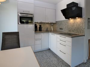 23966721-Ferienwohnung-4-Wyk auf Föhr-300x225-5