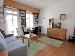 23966711-Ferienwohnung-2-Wyk auf Föhr-300x225-4