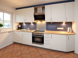 23966716-Ferienwohnung-4-Wyk auf Föhr-300x225-5