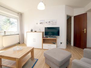 23966718-Ferienwohnung-3-Wyk auf Föhr-300x225-3