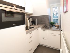 23966758-Ferienwohnung-2-Wyk auf Föhr-300x225-5