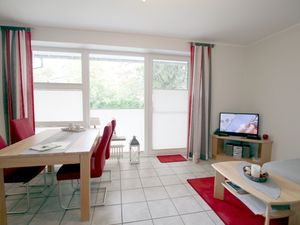 23966778-Ferienwohnung-2-Wyk auf Föhr-300x225-3