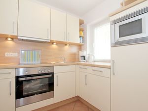 23966799-Ferienwohnung-2-Wyk auf Föhr-300x225-5