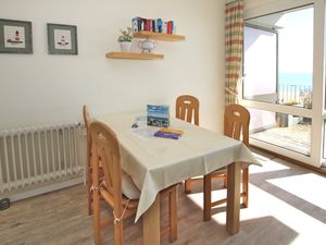 23966824-Ferienwohnung-3-Wyk auf Föhr-300x225-5