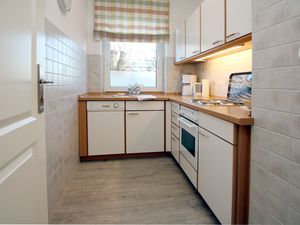 23966825-Ferienwohnung-4-Wyk auf Föhr-300x225-4