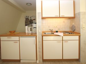 23966830-Ferienwohnung-4-Wyk auf Föhr-300x225-2