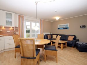 23966838-Ferienwohnung-4-Wyk auf Föhr-300x225-2