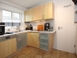 23966849-Ferienwohnung-5-Wyk auf Föhr-300x225-4