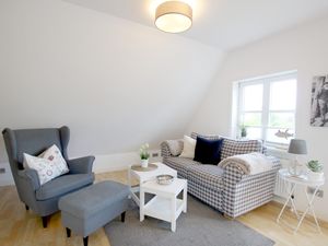 23966865-Ferienwohnung-3-Wyk auf Föhr-300x225-4