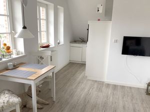 23966867-Ferienwohnung-2-Wyk auf Föhr-300x225-3