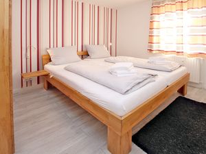 23966870-Ferienwohnung-4-Wyk auf Föhr-300x225-5