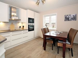 23966894-Ferienwohnung-2-Wyk auf Föhr-300x225-5