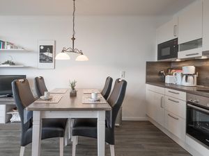 23966976-Ferienwohnung-2-Wyk auf Föhr-300x225-4