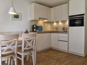 23984048-Ferienwohnung-4-Wyk auf Föhr-300x225-4