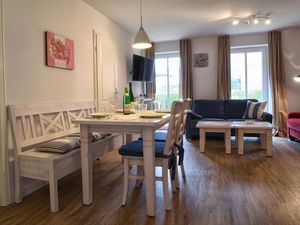 23984049-Ferienwohnung-4-Wyk auf Föhr-300x225-5