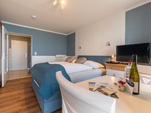 23984136-Ferienwohnung-2-Wyk auf Föhr-300x225-5