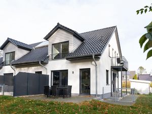 23984184-Ferienwohnung-8-Wyk auf Föhr-300x225-1