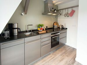 23984213-Ferienwohnung-3-Wyk auf Föhr-300x225-5