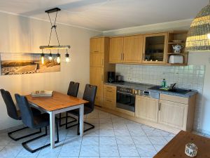 23909023-Ferienwohnung-5-Wyk auf Föhr-300x225-1