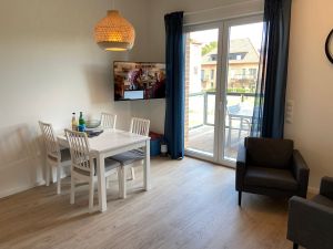 23882511-Ferienwohnung-4-Wyk auf Föhr-300x225-1