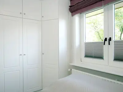 großer Kleiderschrank
