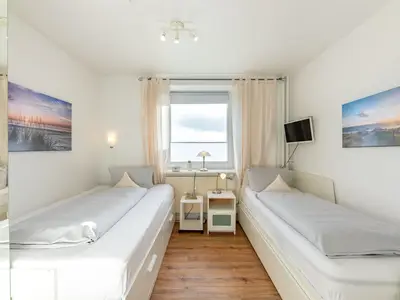 Schlafzimmer mit 2 Einzelbetten