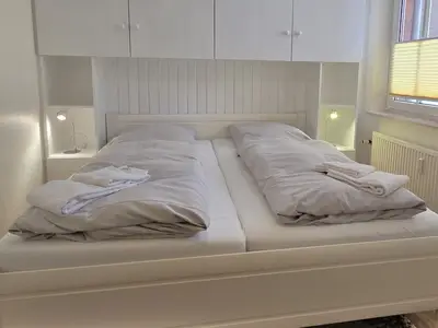 gemütliches Doppelbett