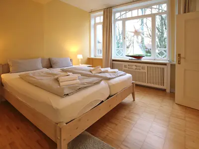 gemütliches Doppelbett