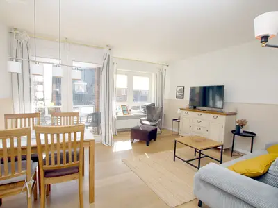 Wohnzimmer/TV