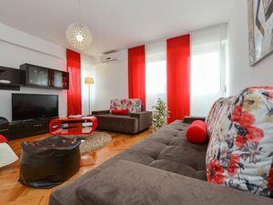 22440827-Ferienwohnung-5-Zadar-300x225-4