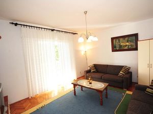 21942809-Ferienwohnung-5-Zadar-300x225-3