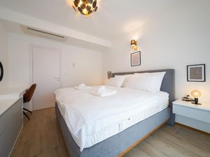 23972826-Ferienwohnung-6-Zadar-300x225-5