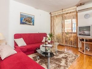 23034051-Ferienwohnung-4-Zadar-300x225-2