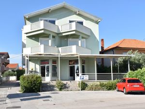 Ferienwohnung für 5 Personen (75 m²) in Zadar