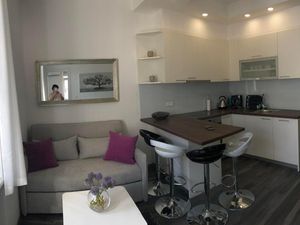 22063873-Ferienwohnung-4-Zadar-300x225-3