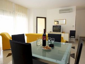 19285005-Ferienwohnung-4-Zadar-300x225-3