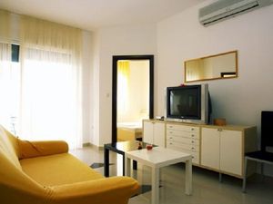 19285005-Ferienwohnung-4-Zadar-300x225-5