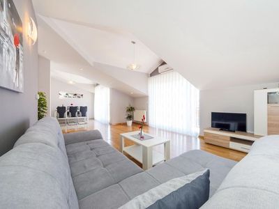 Ferienwohnung für 5 Personen (130 m²) in Zadar 9/10