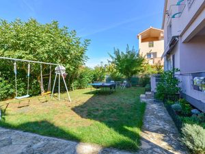 23721875-Ferienwohnung-4-Zadar-300x225-4