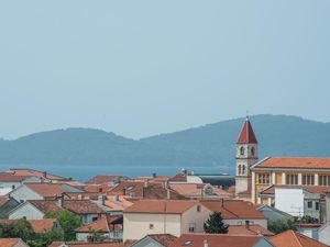 23724149-Ferienwohnung-2-Zadar-300x225-5