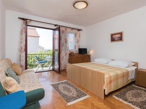 23725917-Ferienwohnung-5-Zadar-300x225-1