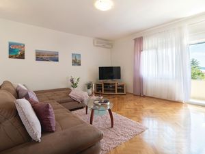 23738262-Ferienwohnung-6-Zadar-300x225-1