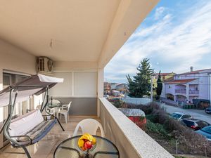 23759703-Ferienwohnung-2-Zadar-300x225-1