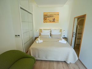 24013974-Ferienwohnung-3-Zadar-300x225-1