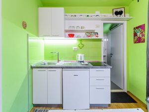 22633571-Ferienwohnung-3-Zadar-300x225-5