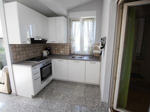 23168367-Ferienwohnung-3-Zadar-300x225-2