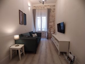 23689856-Ferienwohnung-2-Zadar-300x225-1